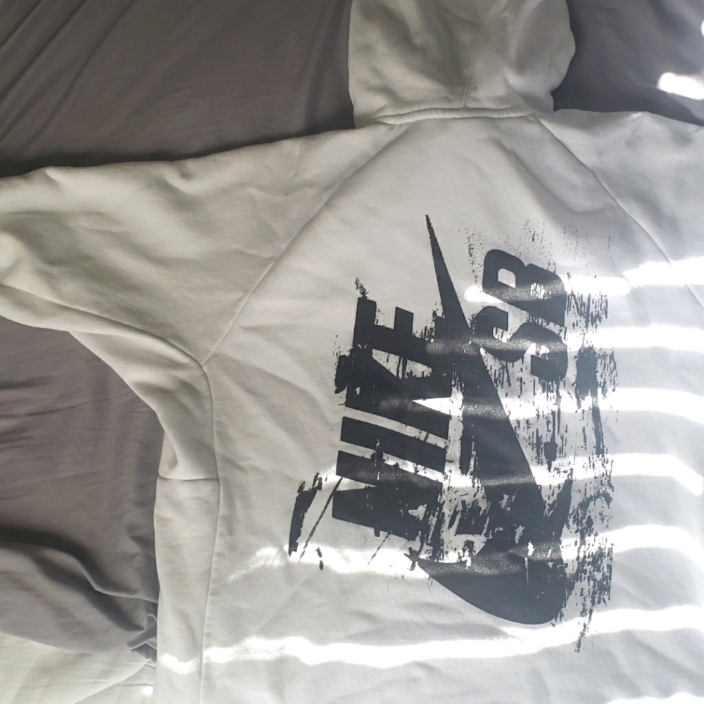 Nike SB pullover hoodie NWT XL